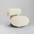 Carcasse en bois du fauteuil M02 pour tapissier, fabriquée à Casablanca.