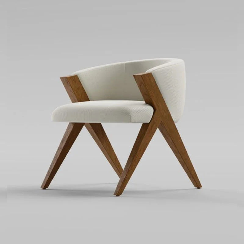 Carcasse en bois de la chaise M01 fabriquée à Casablanca.
